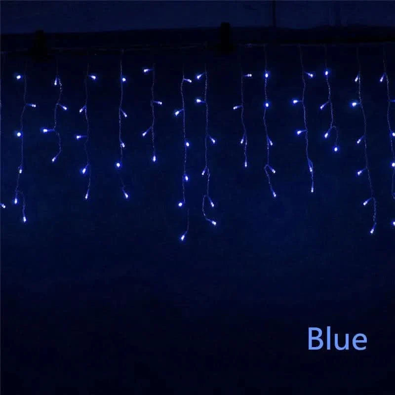 Cortina de Luzes LED Natalinas – Encanto e Magia para sua Casa